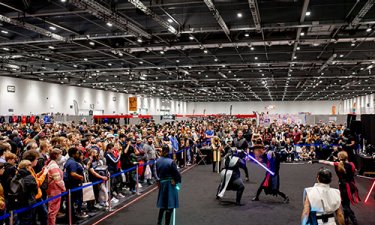 Community - Lightsaber Duel